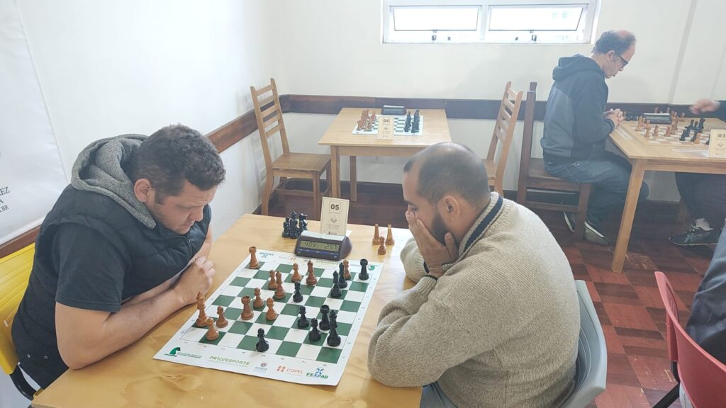 Murilo Gimenez Salustiano – II Aberto do Brasil de São Bento do Sul /  Semifinal 1 do 60º Campeonato Catarinense 2014 – III Taça FMD / Xadrez  Educa